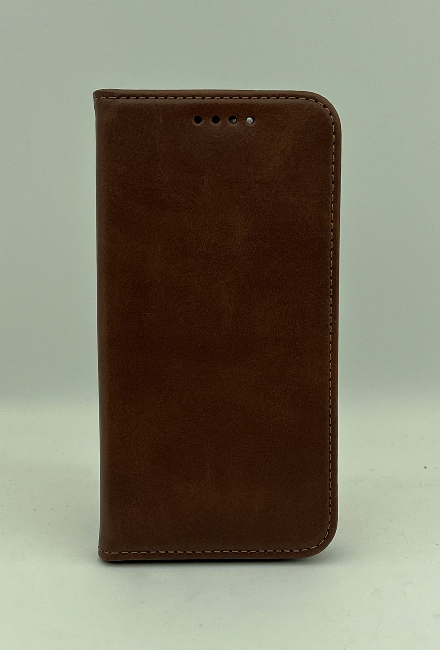 iPhone 13 007