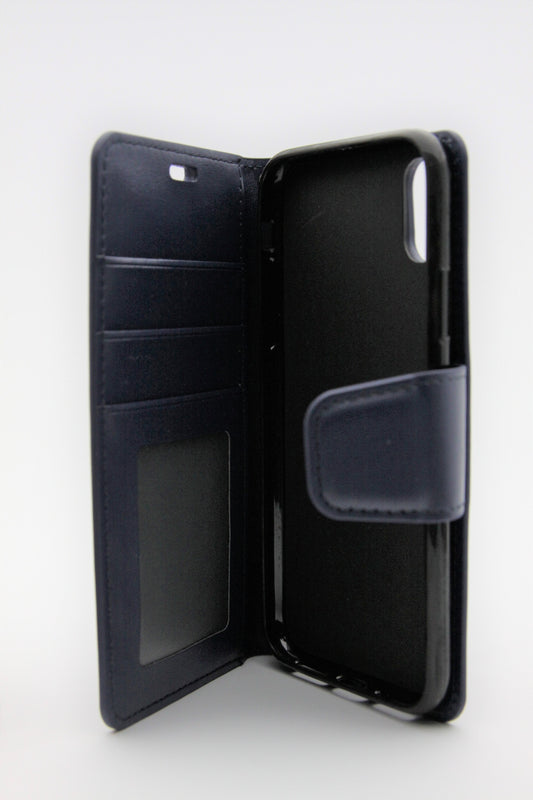 iPhone X/XS Plain Wallet Case - Black